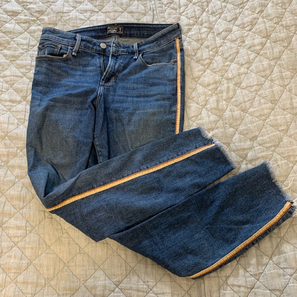 Abercrombie Jeans Size 26/2